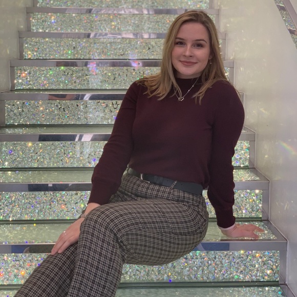 Meet your Posher, Melonie - Picture 4 of 12